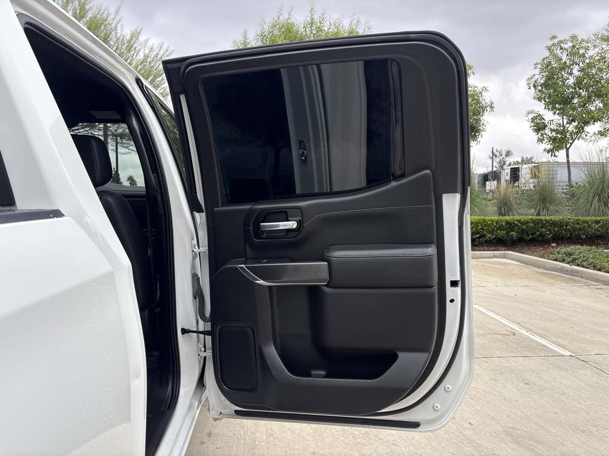 Photo 13 of this GMC Sierra 1500