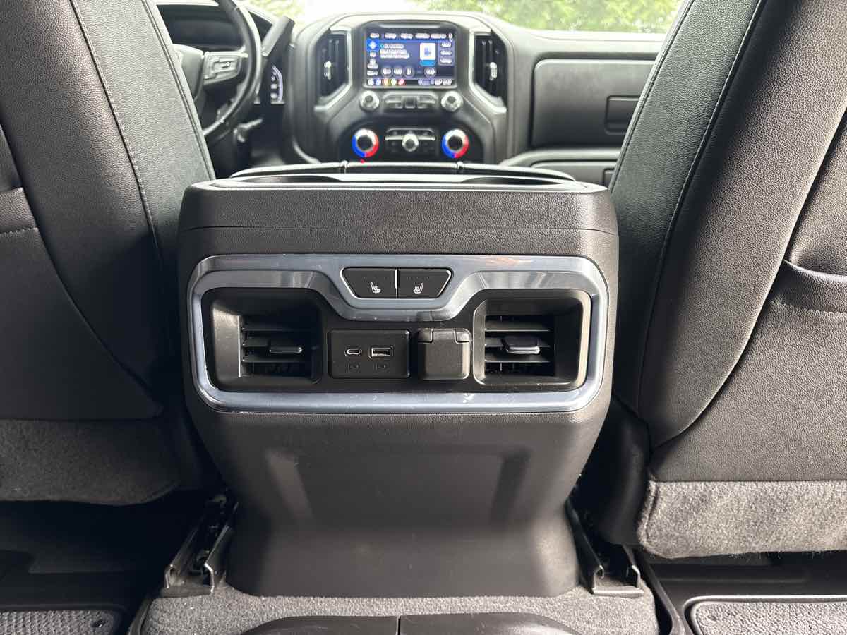 Photo 15 of this GMC Sierra 1500