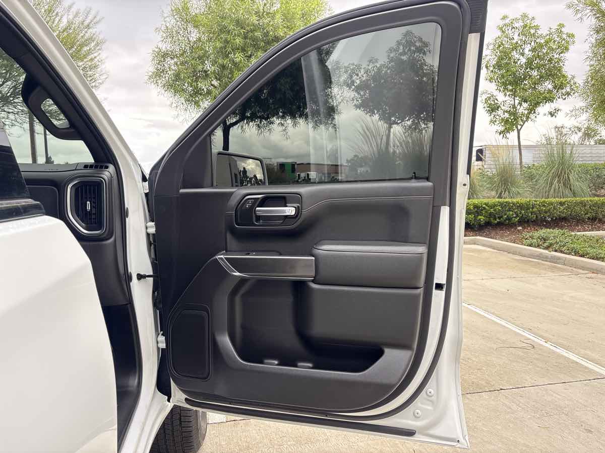 Photo 16 of this GMC Sierra 1500