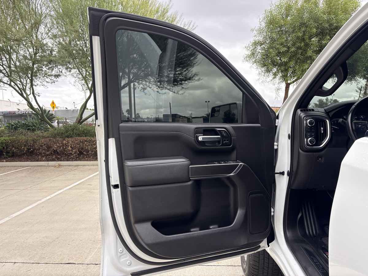 Photo 19 of this GMC Sierra 1500