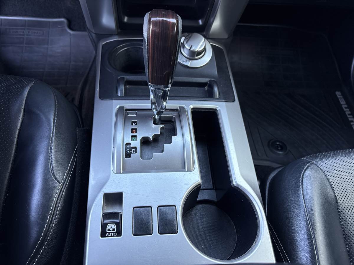 Photo 26 of this Toyota 4Runner