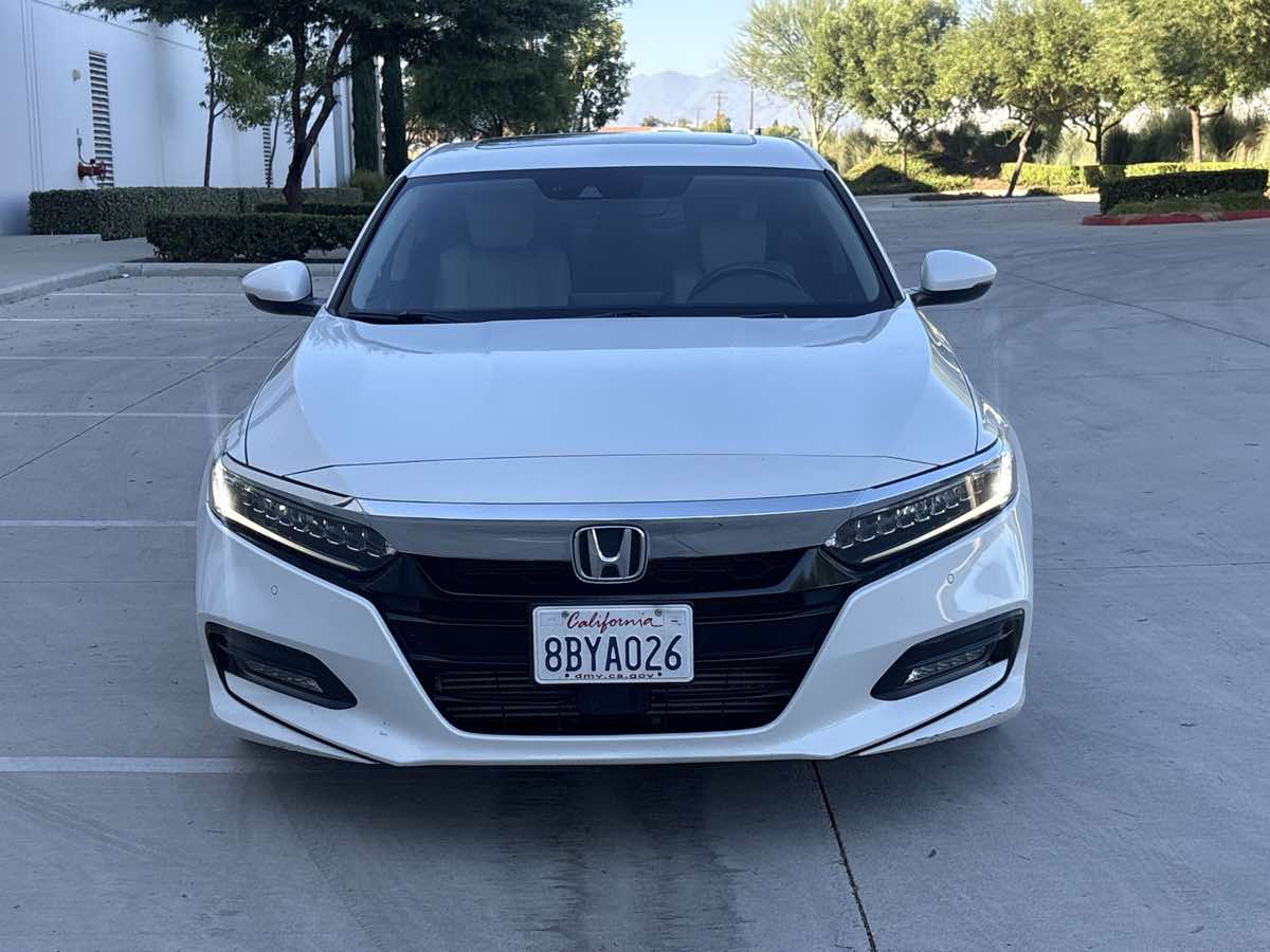 Photo 8 of this Honda Accord Sedan