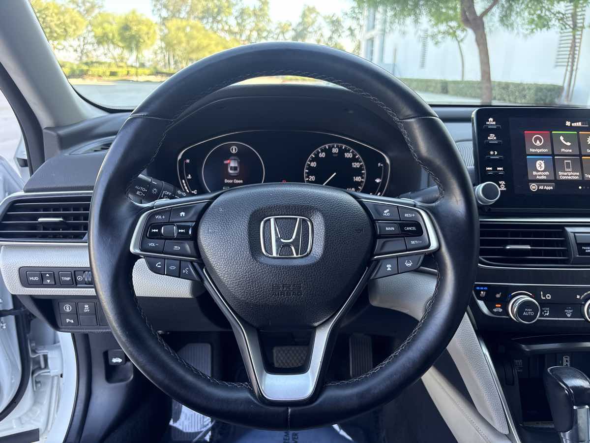 Photo 20 of this Honda Accord Sedan