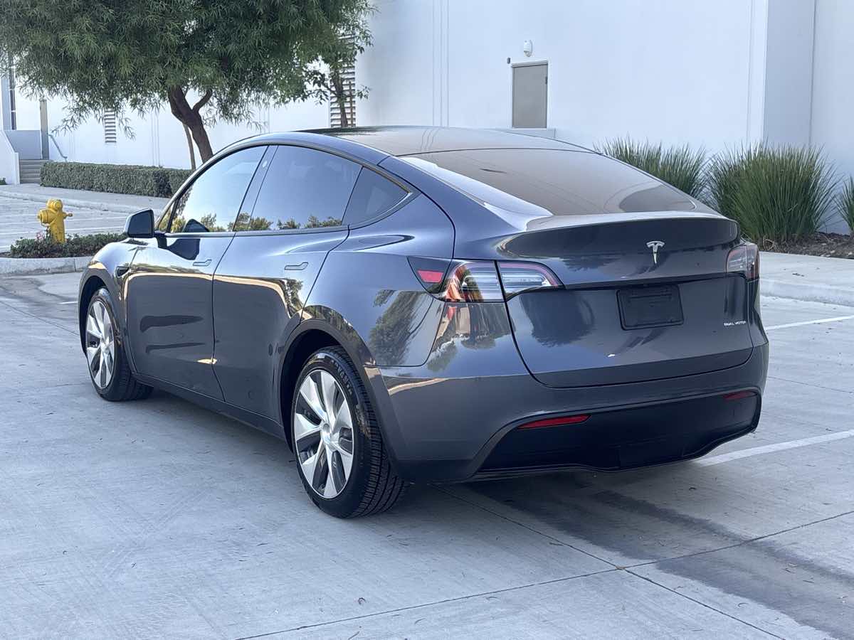 Photo 5 of this Tesla Model Y