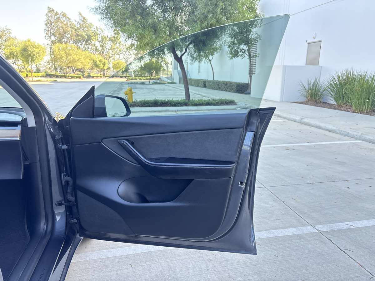 Photo 15 of this Tesla Model Y