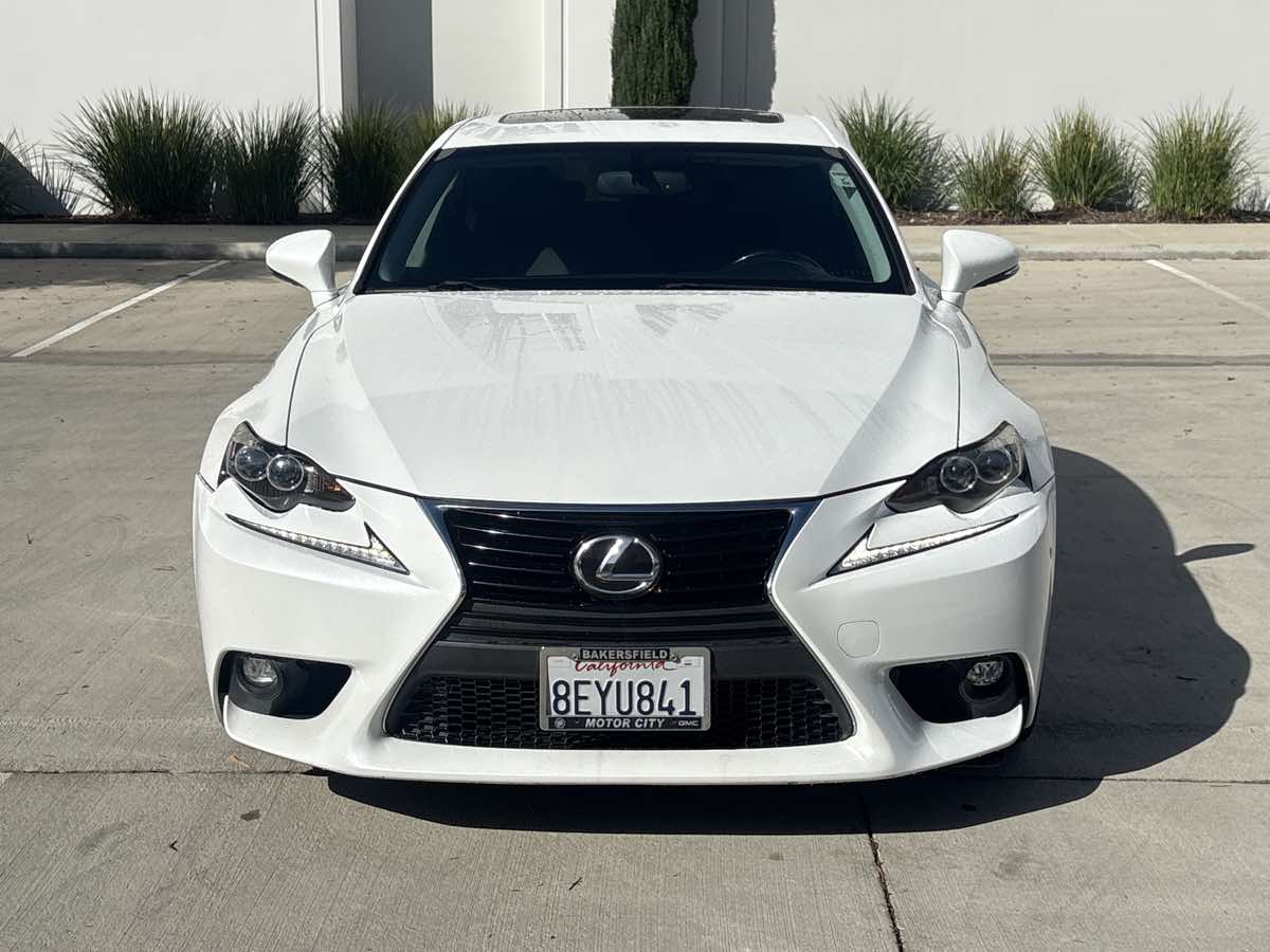 Photo 8 of this Lexus IS 250
