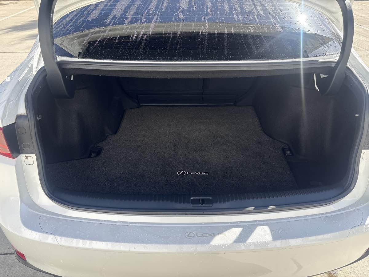 Photo 10 of this Lexus IS 250