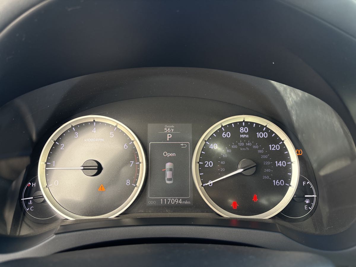 Photo 21 of this Lexus IS 250