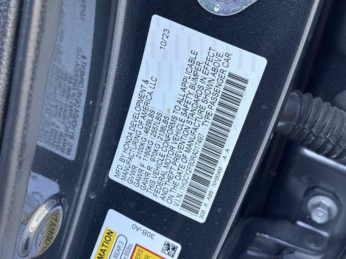 Photo 28 of this Honda Accord Hybrid