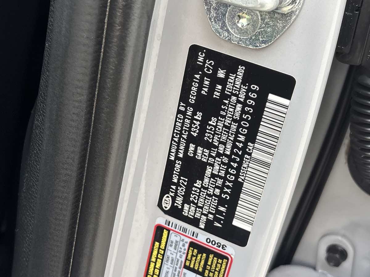Photo 30 of this Kia K5