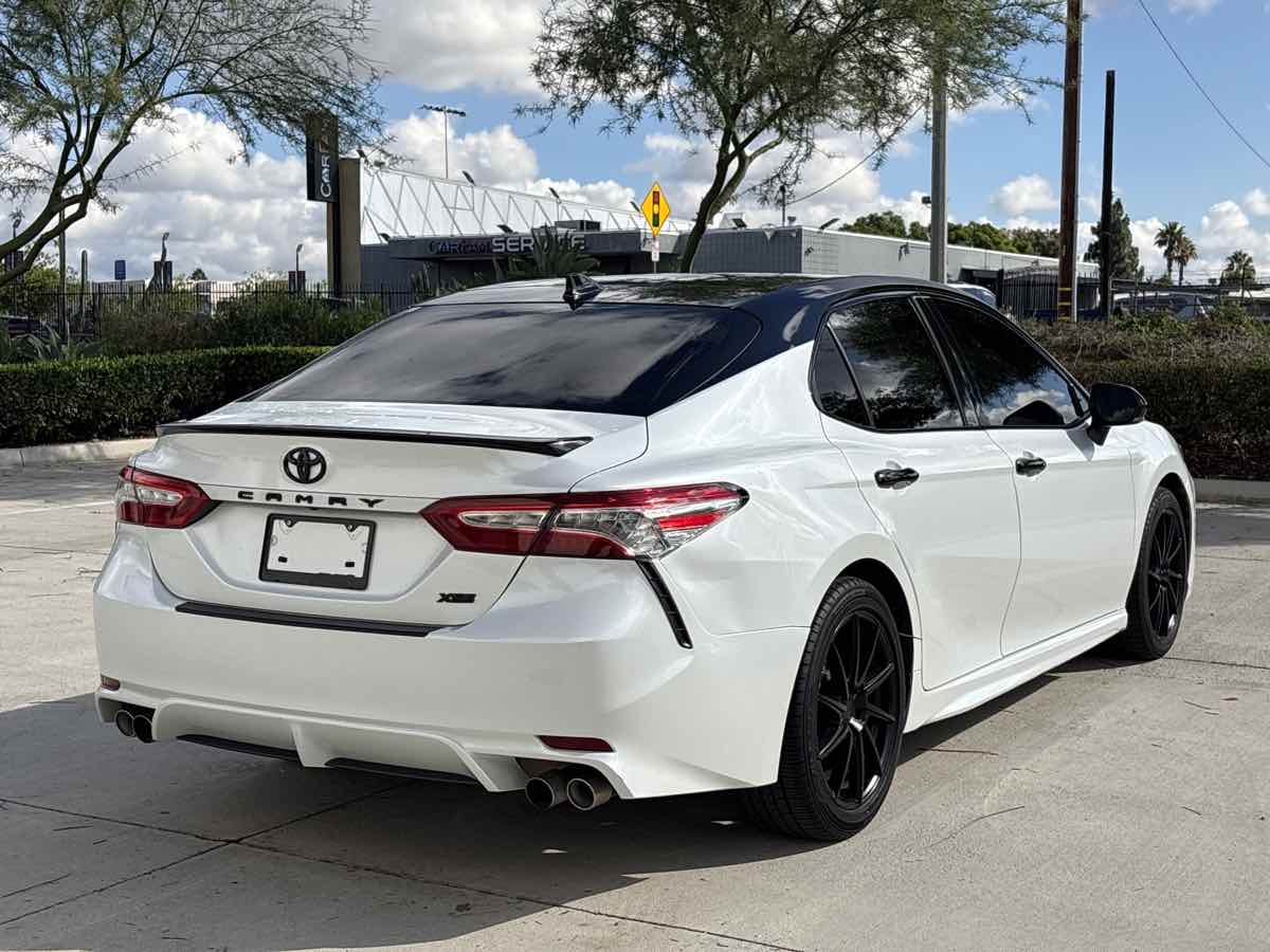 Photo 3 of this Toyota Camry