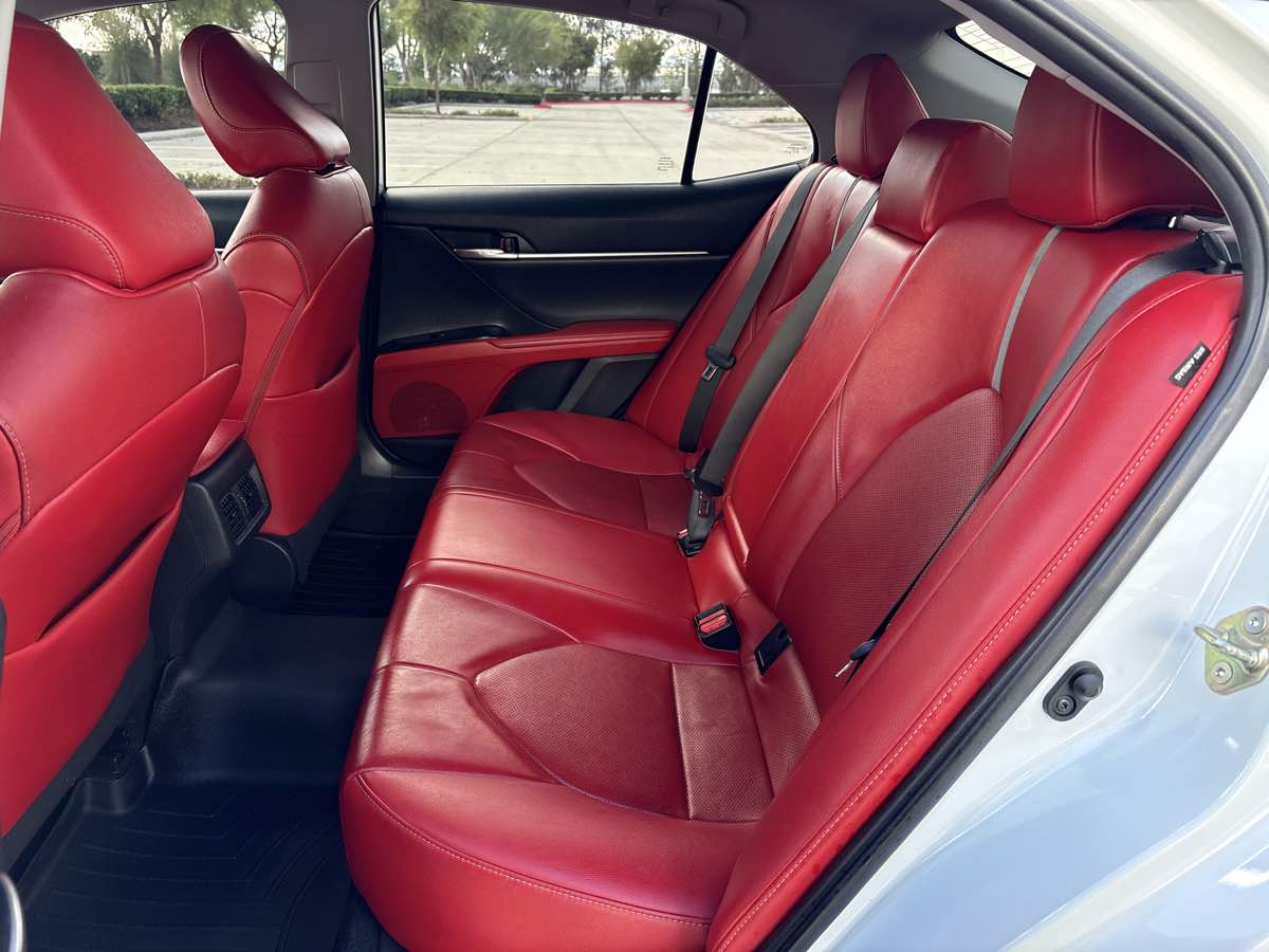 Photo 11 of this Toyota Camry