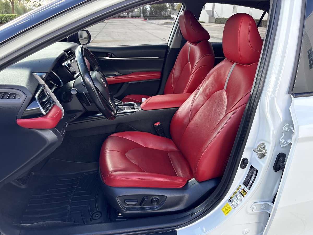 Photo 18 of this Toyota Camry