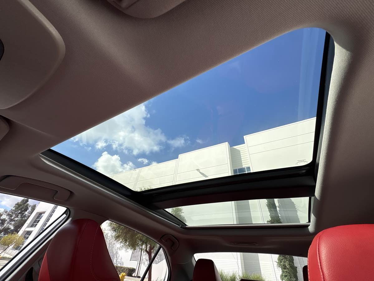 Photo 27 of this Toyota Camry