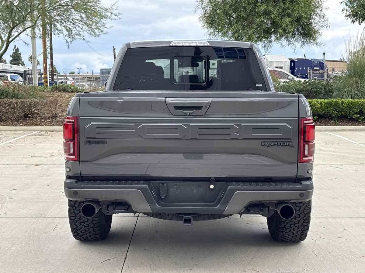 Photo 4 of this Ford F-150