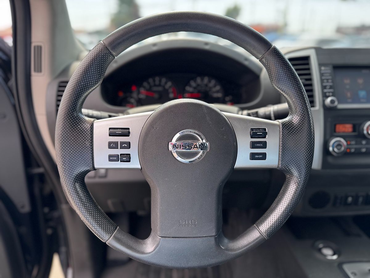 2021 Nissan Frontier SV - Photo 10