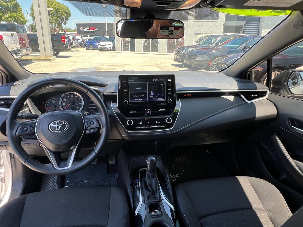 2021 Toyota Corolla Hatchback SE - Photo 8