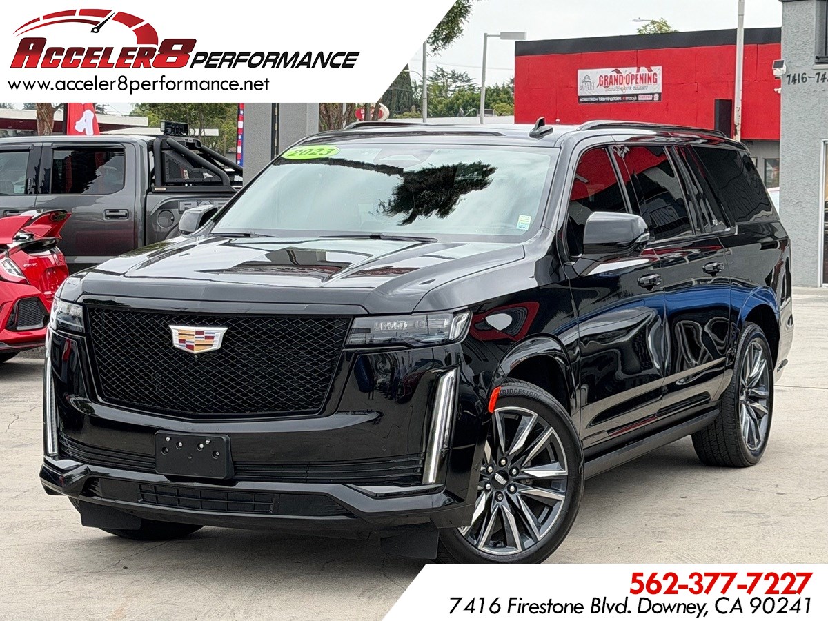 2023 Cadillac Escalade ESV Sport's photo