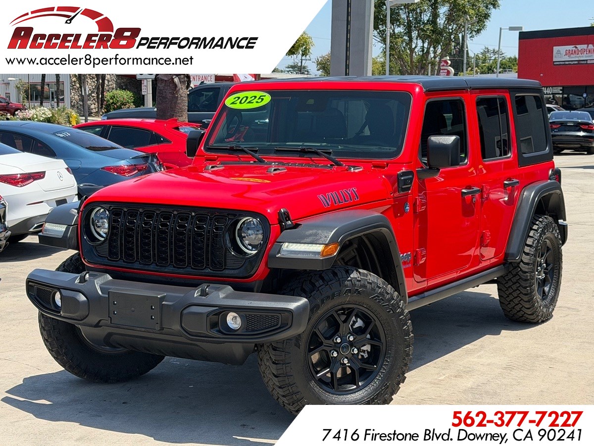 2025 Jeep Wrangler 4xe's photo