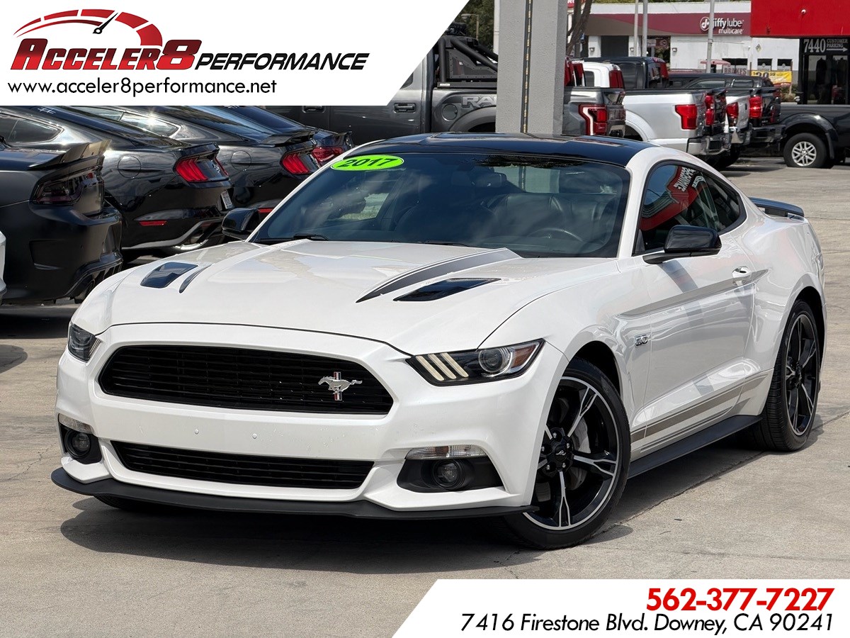 2017 Ford Mustang GT Coupe's photo