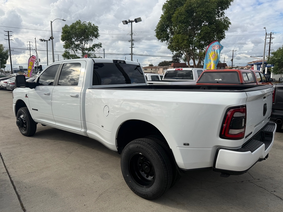 Photo 6 of this Ram 3500