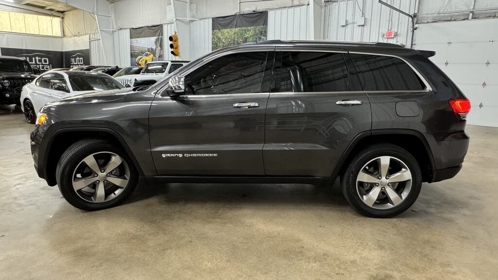 2016 Jeep Grand Cherokee Limited photo 4