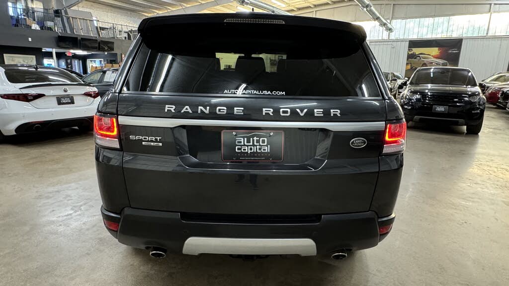 2016 Land Rover Range Rover Sport HSE photo 6