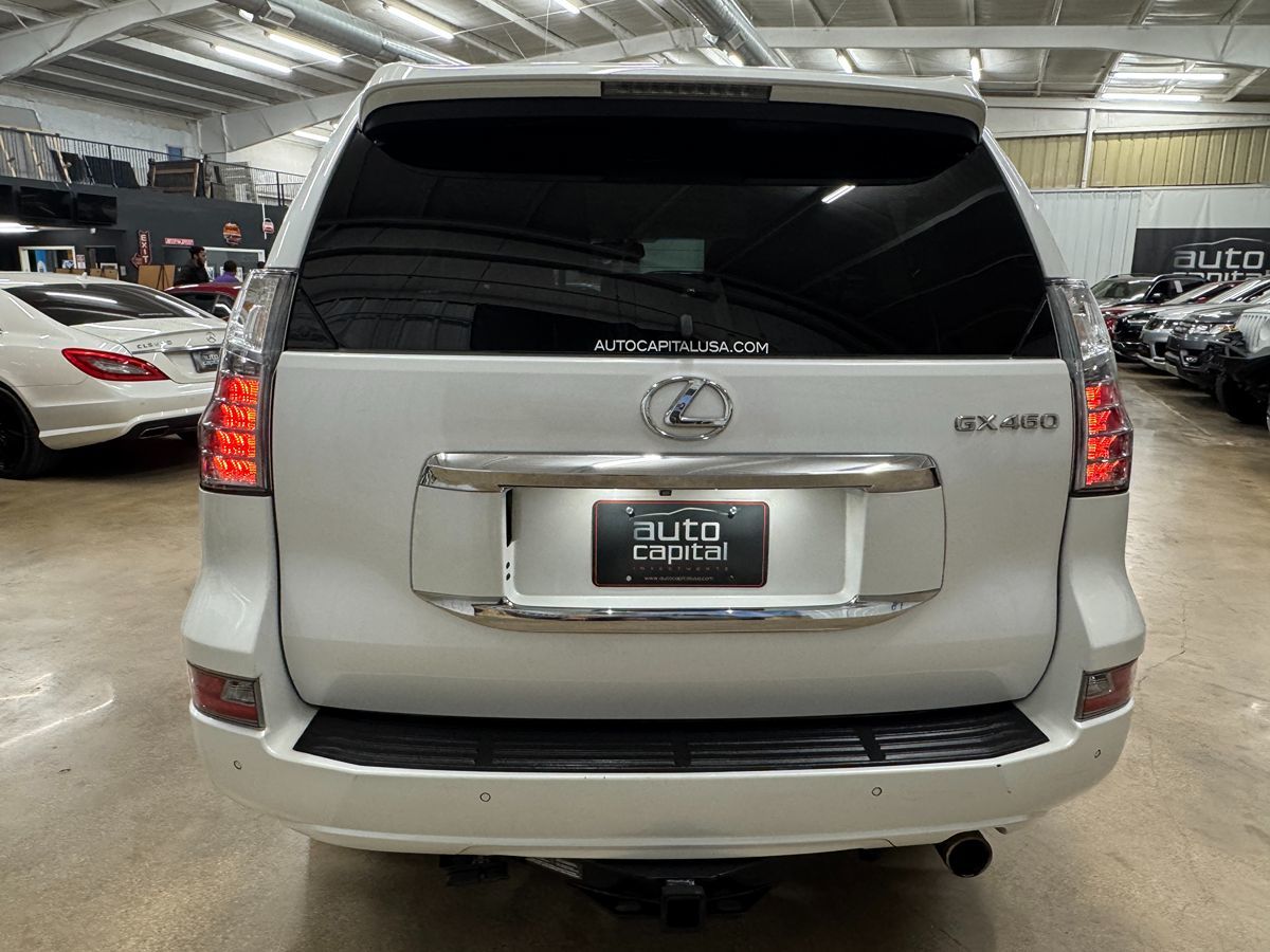2016 Lexus GX 460 Luxury photo 5