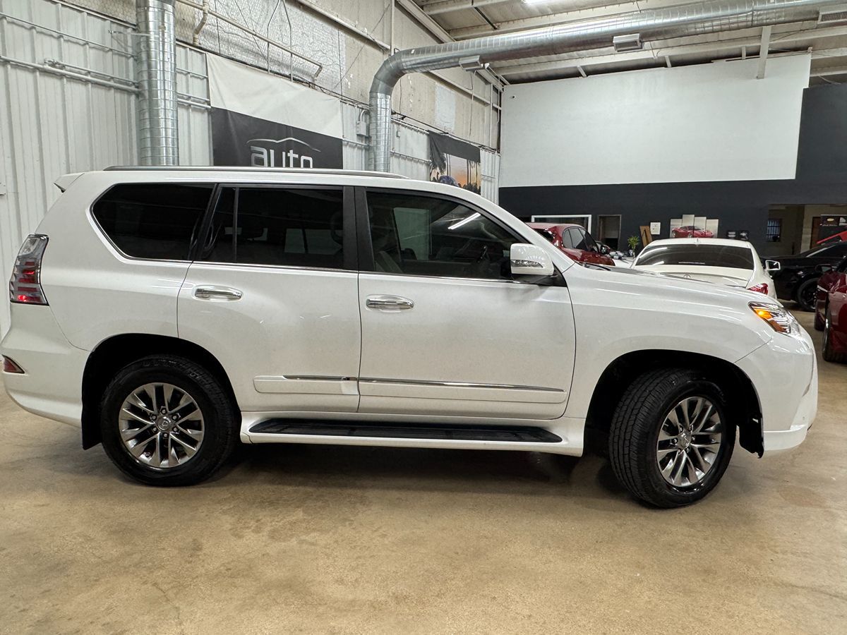 2016 Lexus GX 460 Luxury photo 7