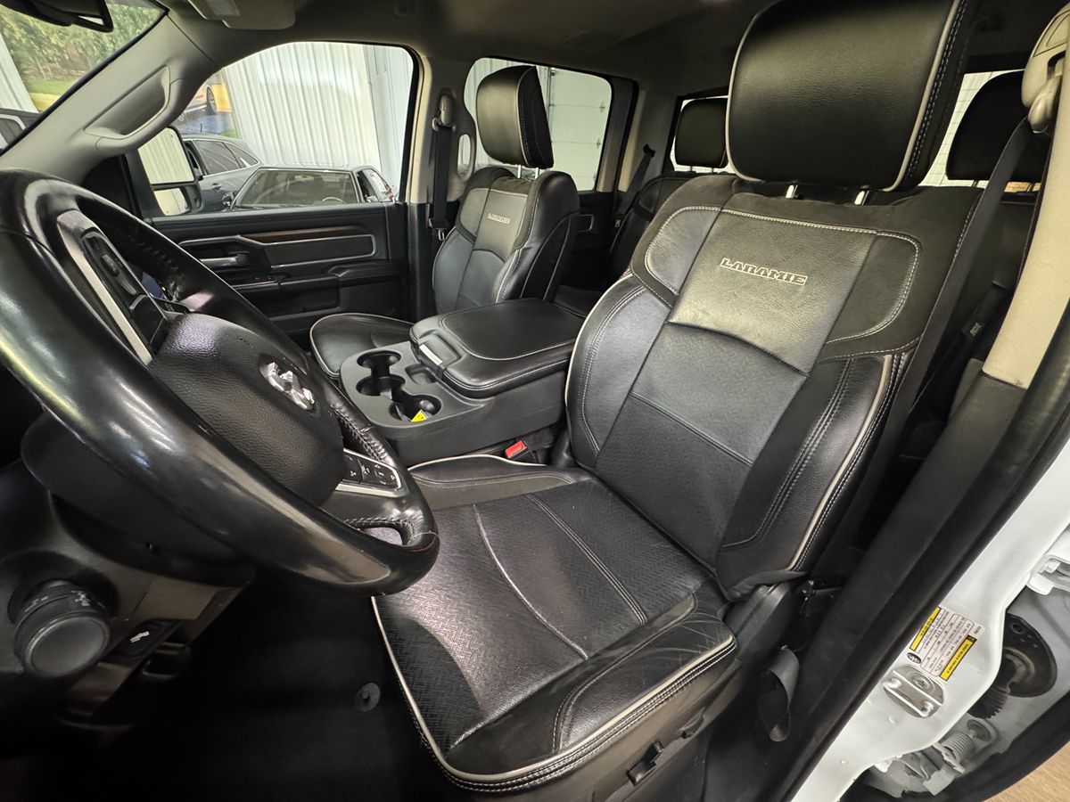 2023 Ram 2500 Laramie photo 6