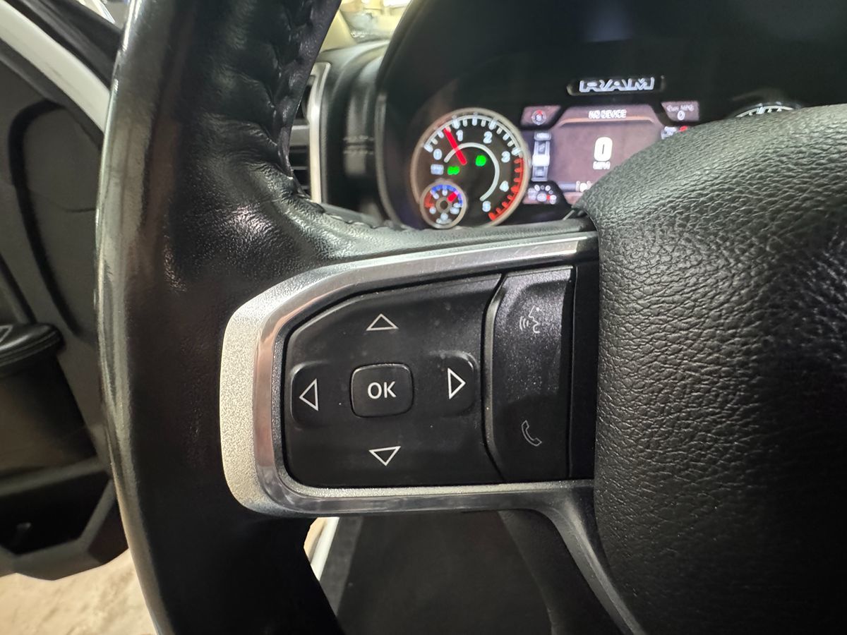 2023 Ram 2500 Laramie photo 8