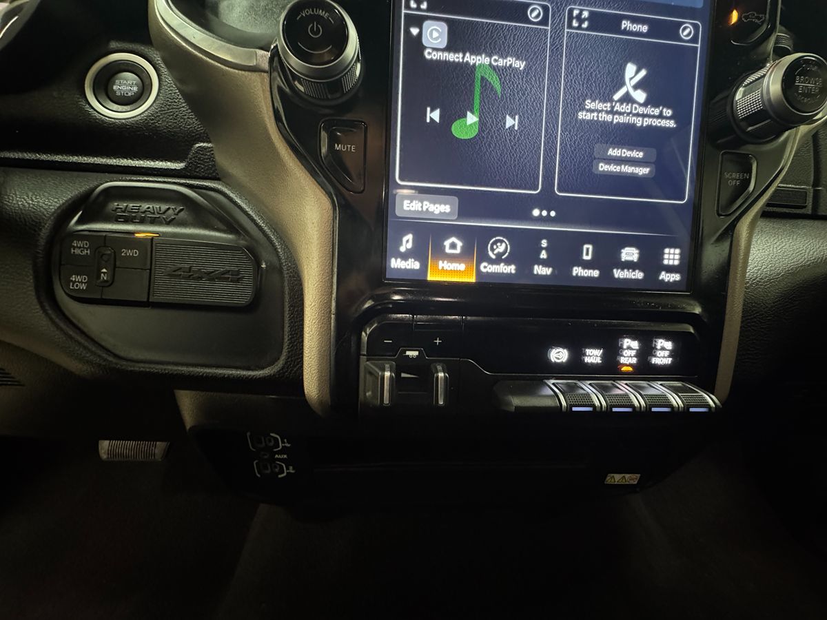 2023 Ram 2500 Laramie photo 13