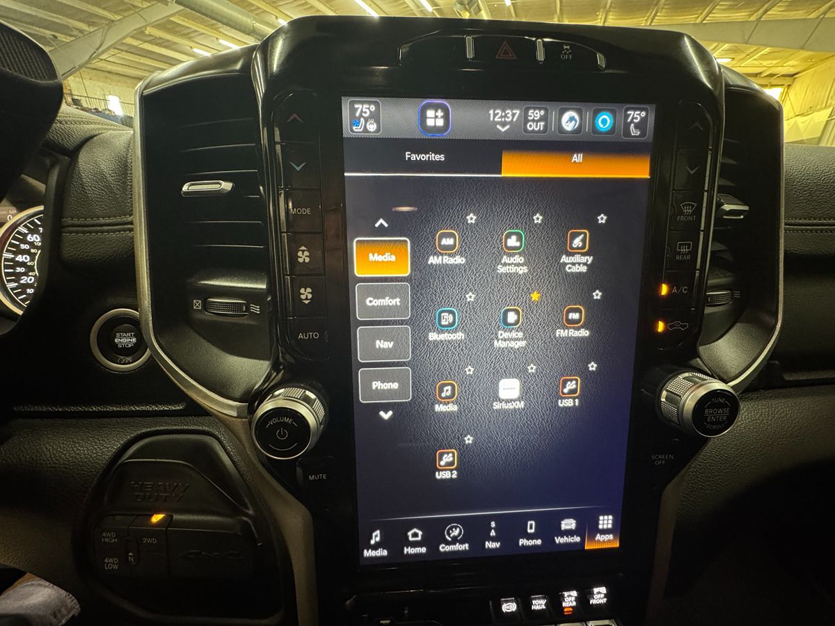2023 Ram 2500 Laramie photo 20