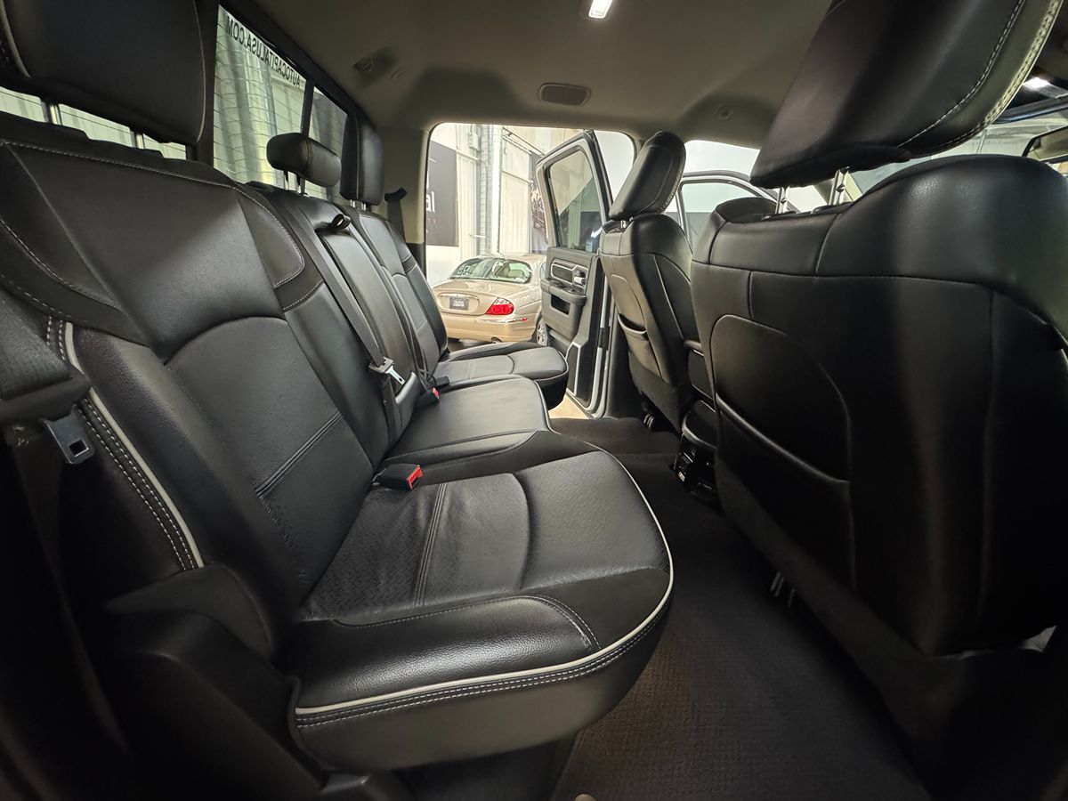 2023 Ram 2500 Laramie photo 25