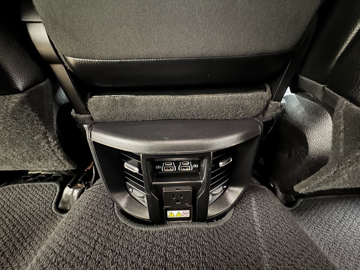 2023 Ram 2500 Laramie photo 26
