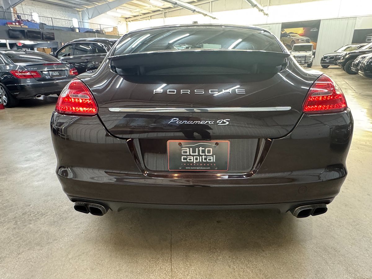 2010 Porsche Panamera S photo 6