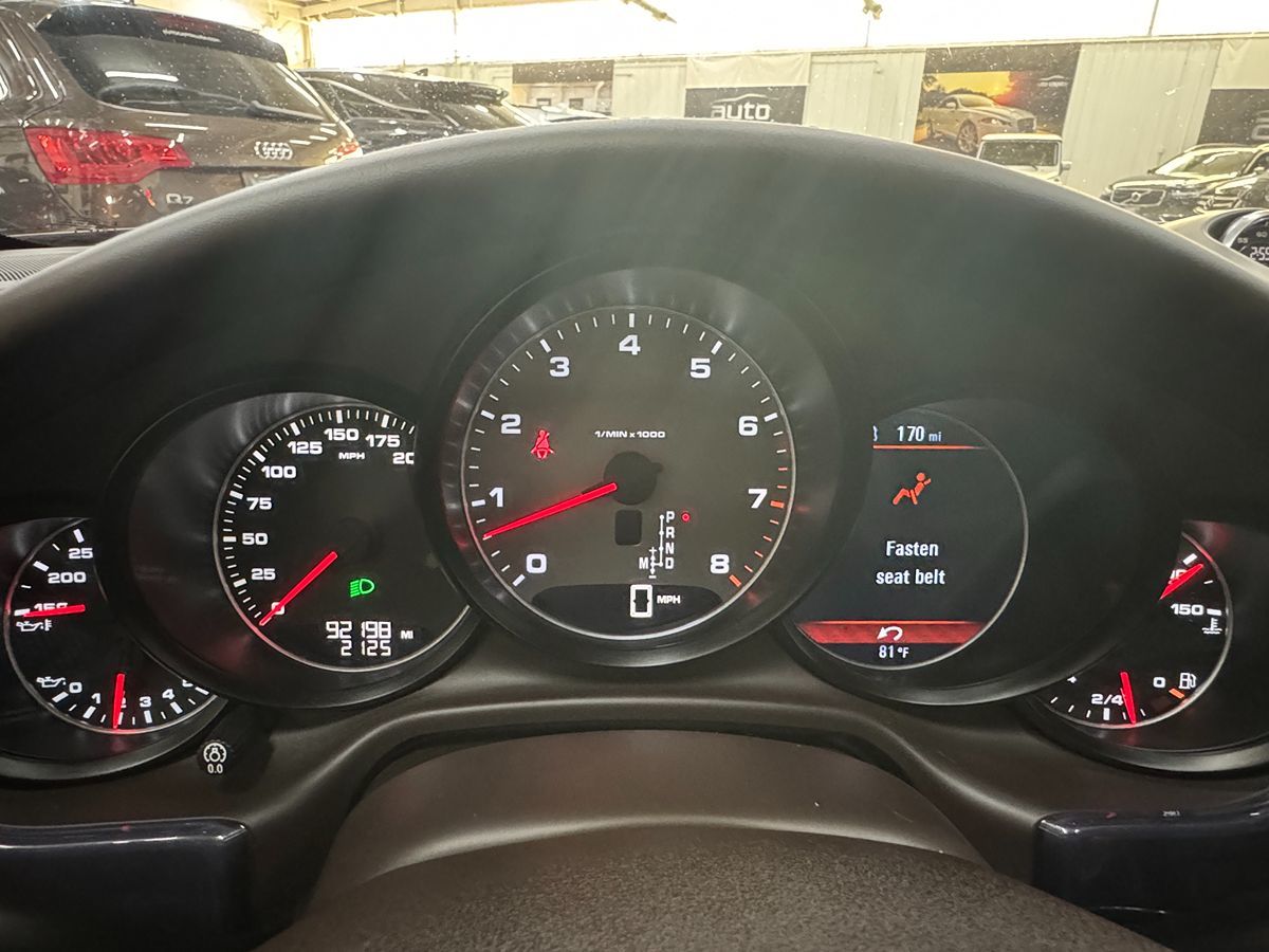 2010 Porsche Panamera S photo 18