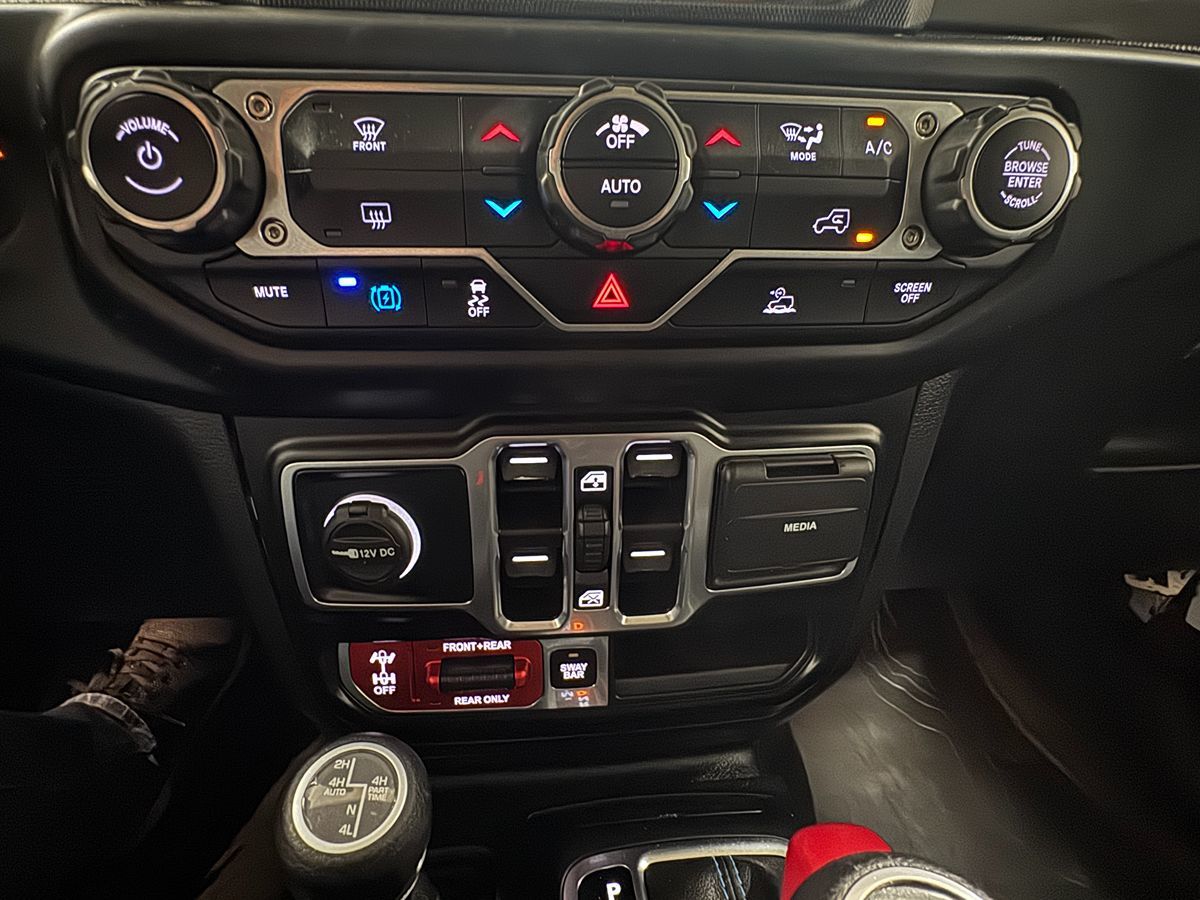 2022 Jeep Wrangler Unlimited Rubicon 4xe photo 18