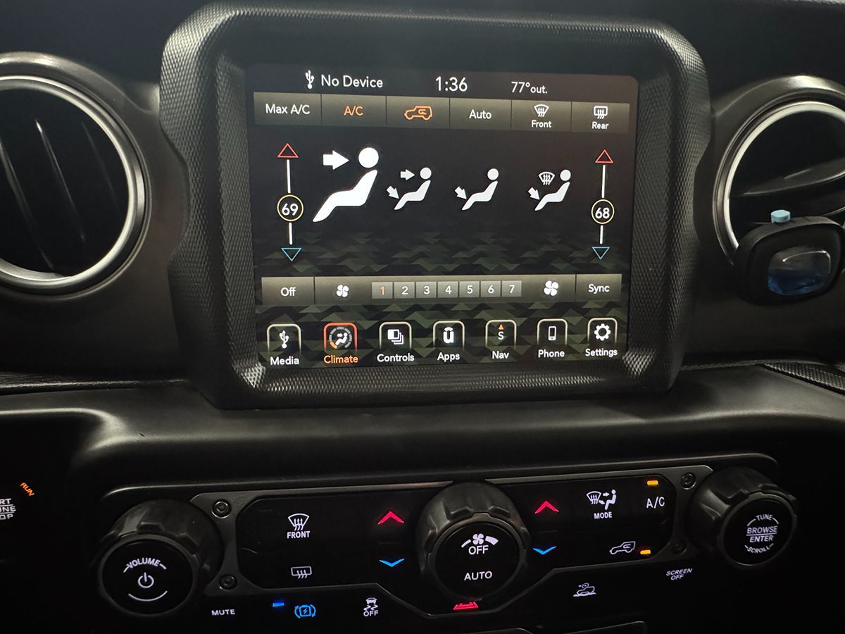 2022 Jeep Wrangler Unlimited Rubicon 4xe photo 22