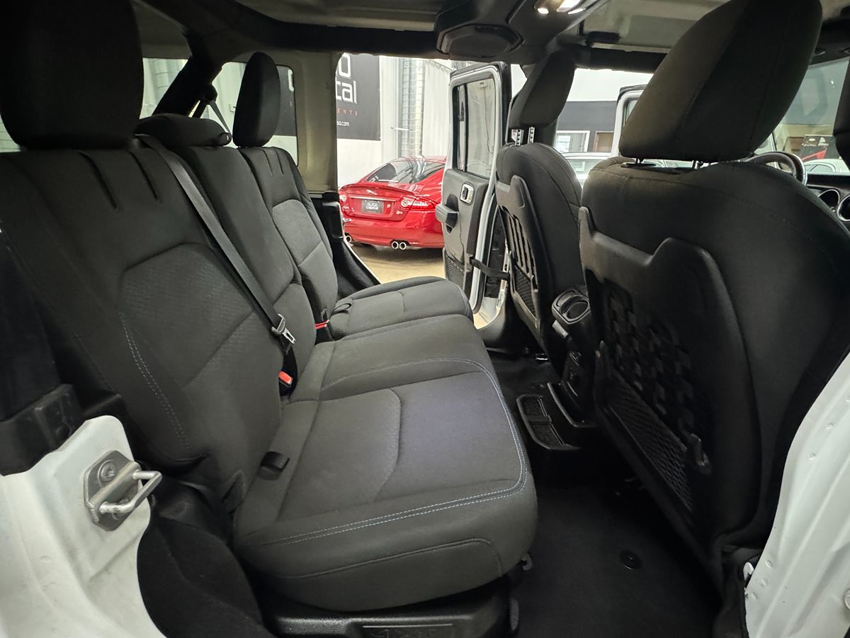 2022 Jeep Wrangler Unlimited Rubicon 4xe photo 26