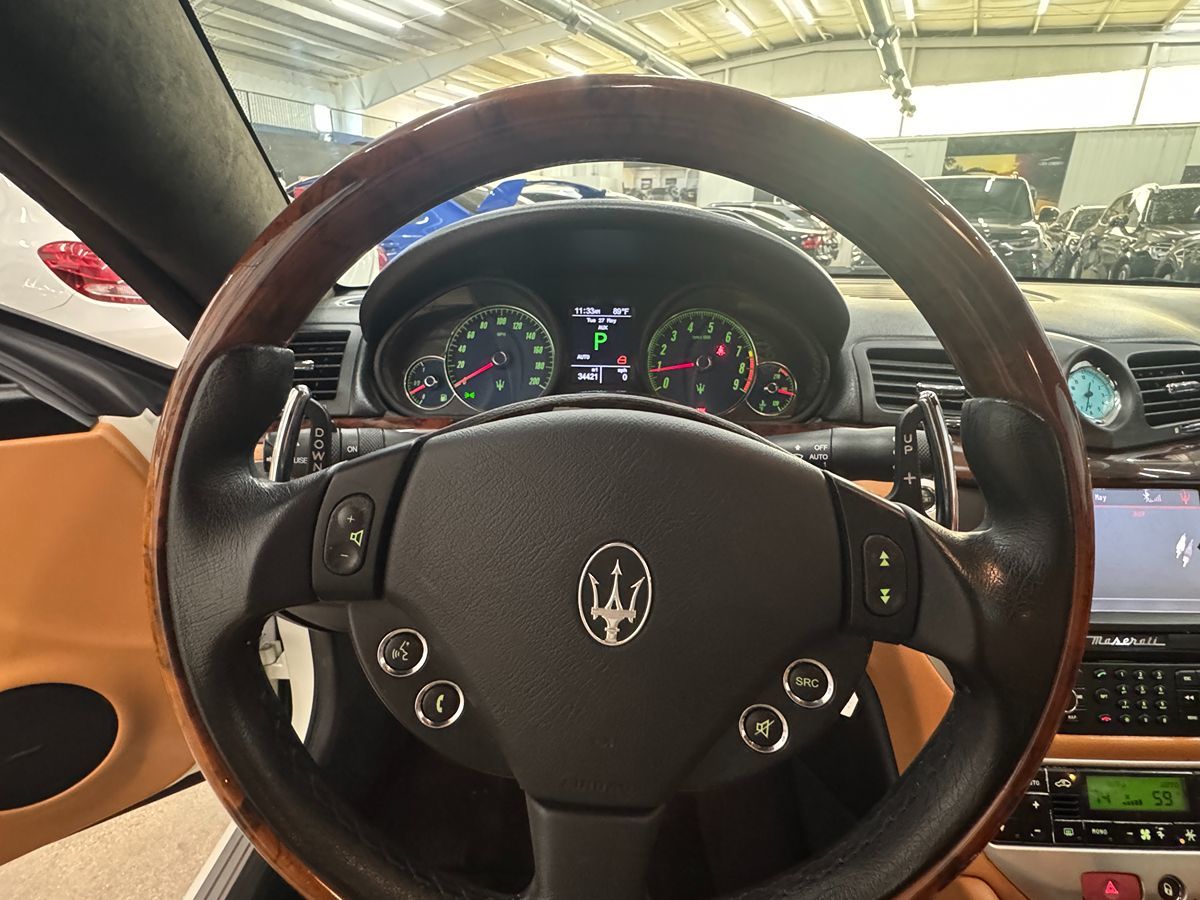 2010 Maserati Granturismo S Automatic photo 14