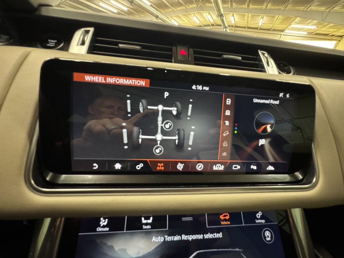 2019 Land Rover Range Rover Sport Supercharged Dynamic photo 20