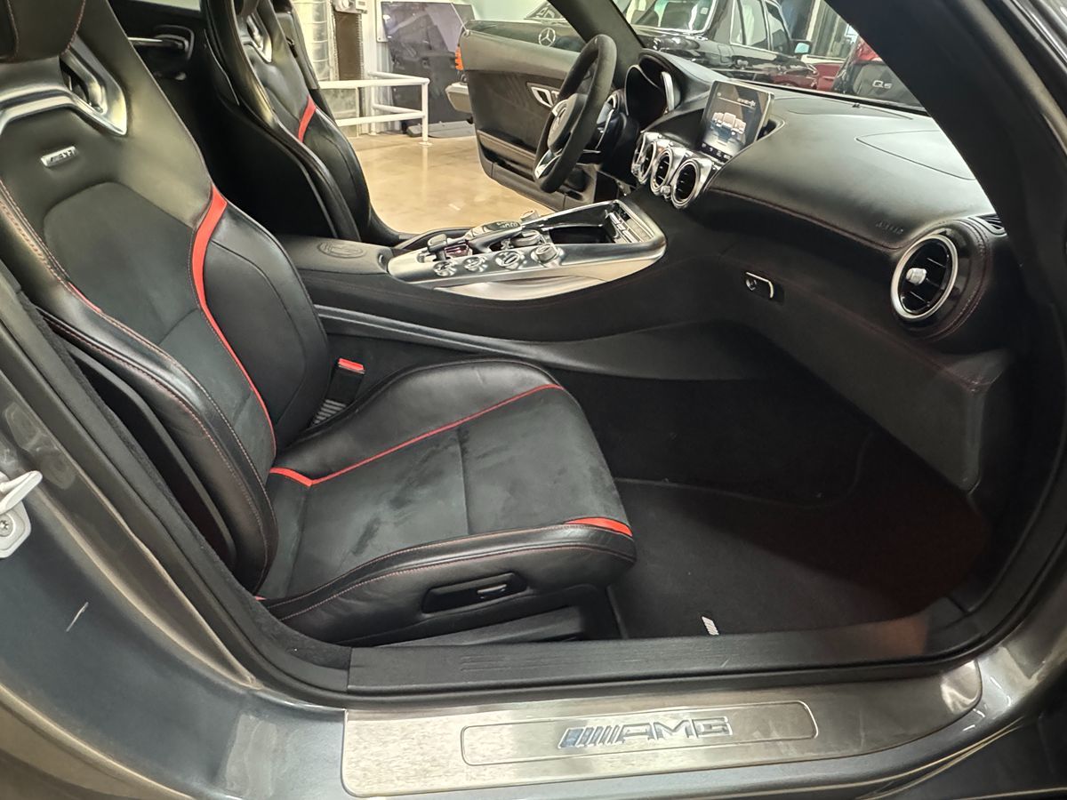 2016 Mercedes Benz S AMG photo 34