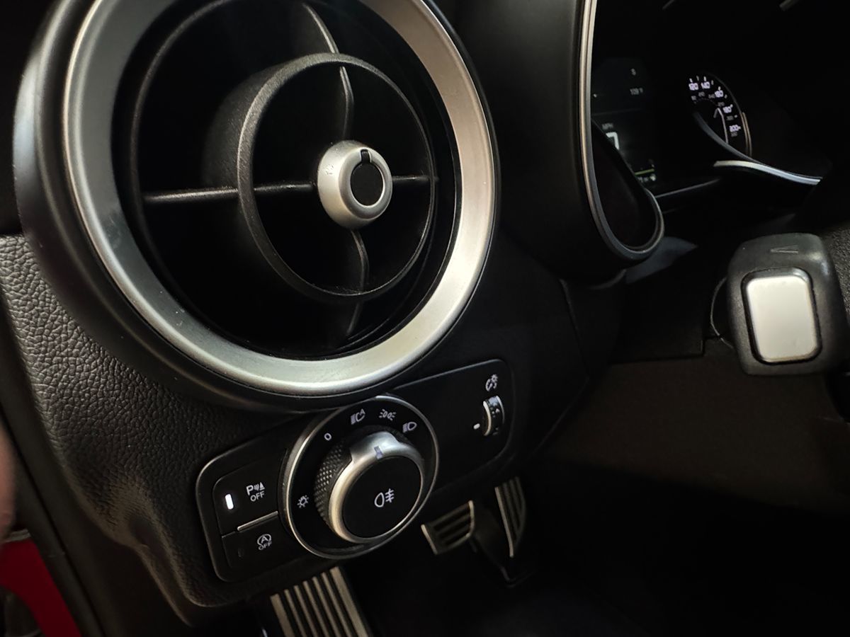 2018 Alfa Romeo Stelvio Quadrifoglio photo 14