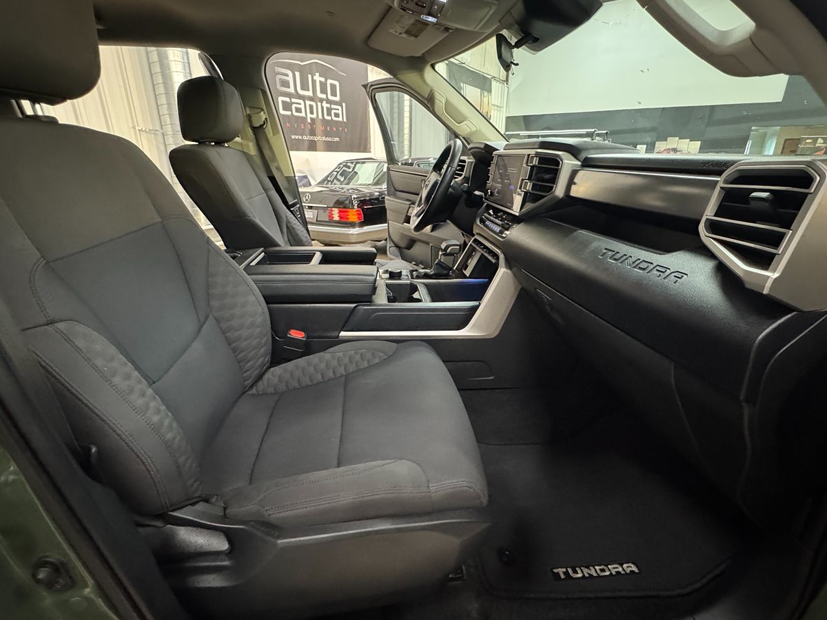 2022 Toyota Tundra SR5 photo 24