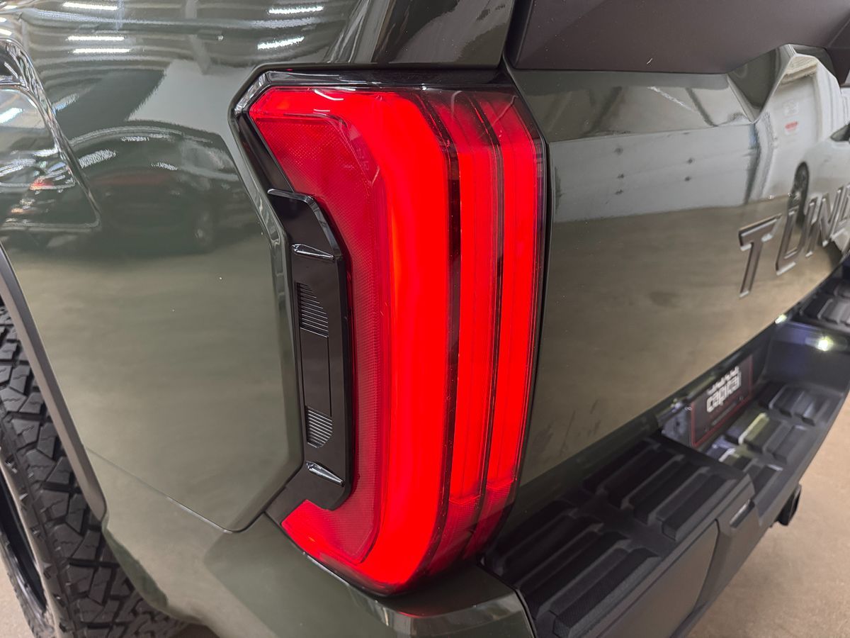 2022 Toyota Tundra SR5 photo 28