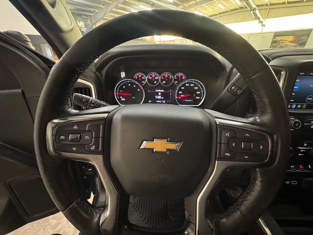 2021 Chevrolet Silverado 3500HD LT photo 11