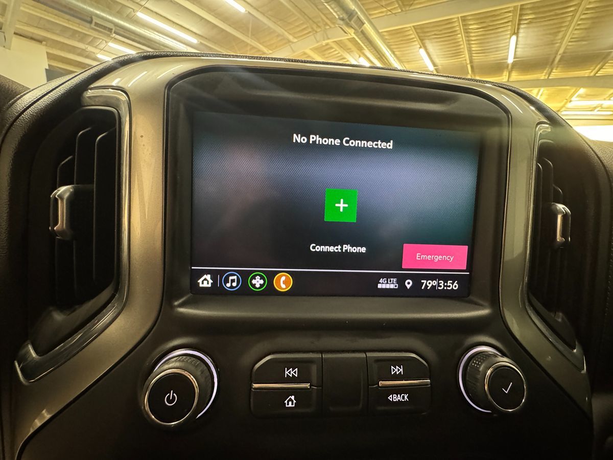 2021 Chevrolet Silverado 3500HD LT photo 17