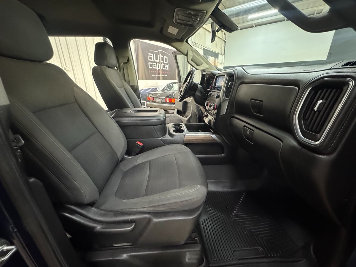 2021 Chevrolet Silverado 3500HD LT photo 26