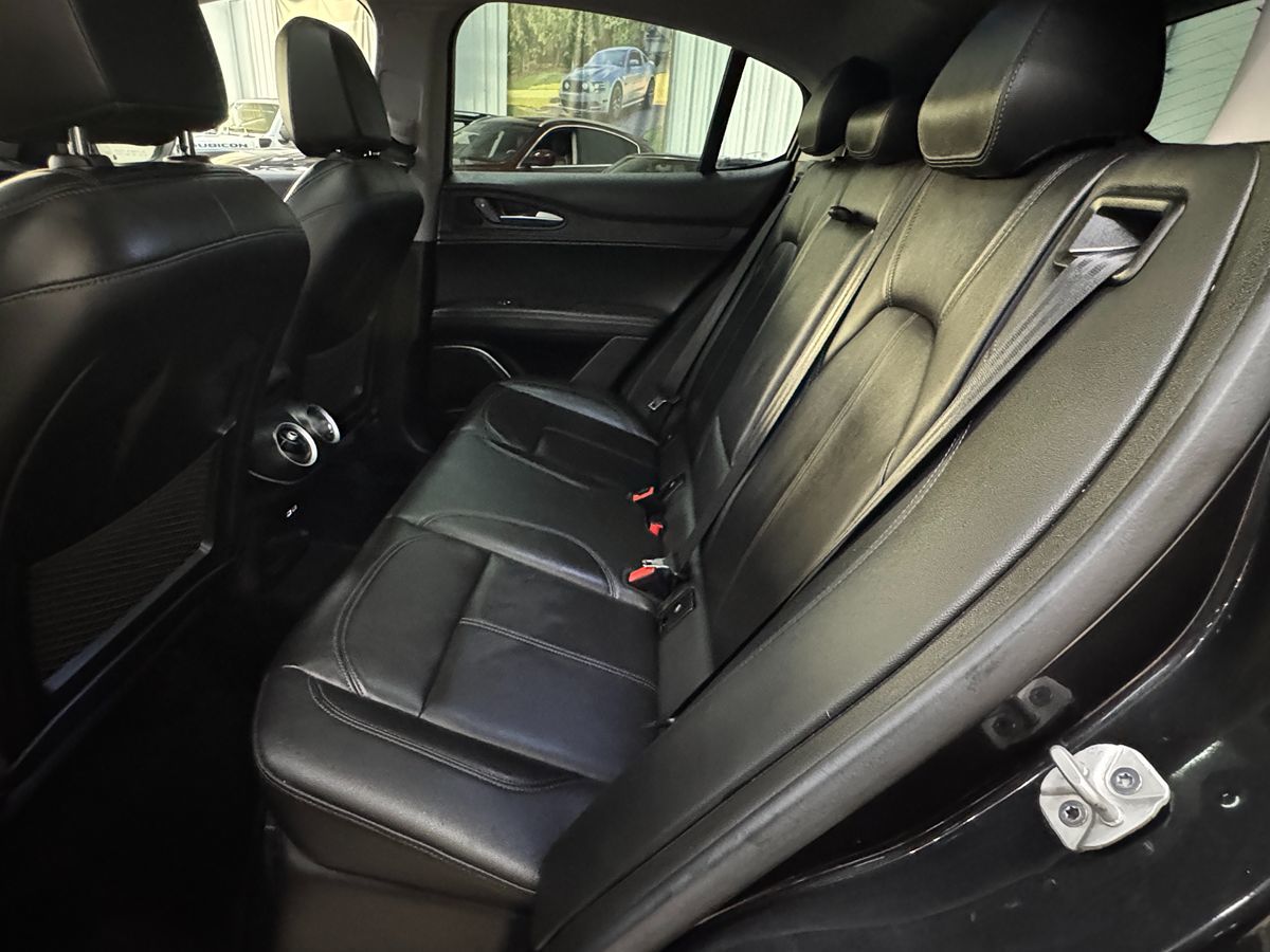 2021 Alfa Romeo Stelvio Sport Base photo 30